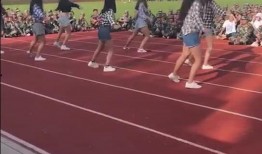 邯郸军训跳舞吃瓜,跳舞吃瓜，青春风采尽展