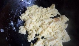 荷兰瓜洗着吃,健康美味新潮流