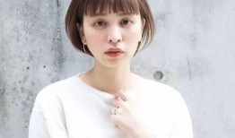 短发吃瓜总结博主,揭秘网红博主的生活点滴