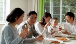 婚姻中吃瓜有感,揭秘夫妻关系的甜蜜与苦涩